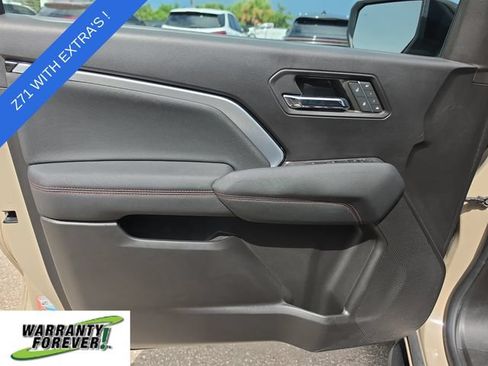 Used 2023 Chevrolet Colorado Z71 w/ Z71 Convenience Package 2 AWD/4WD image 16