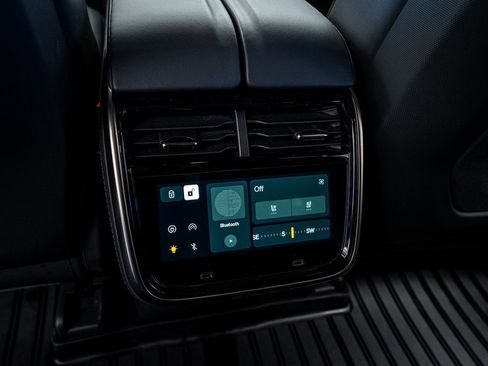 Used 2023 Rivian R1S Adventure image 51