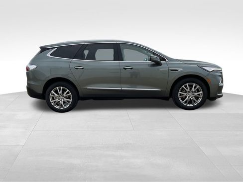 Used 2023 Buick Enclave Essence w/ Experience Buick Package AWD/4WD image 28