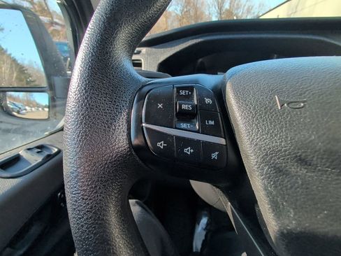 Used 2024 Ford Transit 250 Low Roof AWD w/ Exterior Upgrade Package image 17