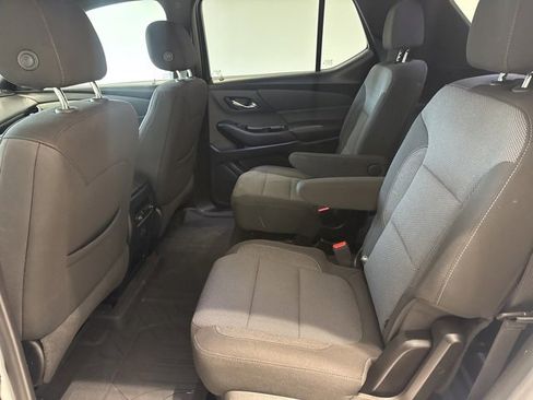 Certified 2023 Chevrolet Traverse LT image 16