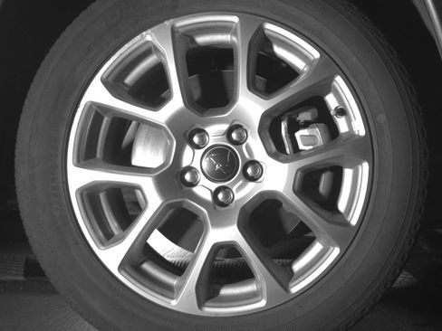 Used 2025 Jeep Compass Limited image 13