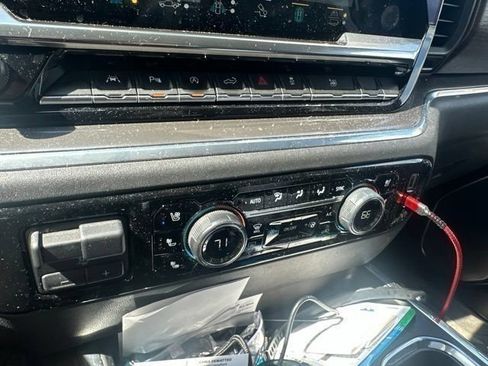 Certified 2023 Chevrolet Silverado 1500 High Country AWD/4WD image 41