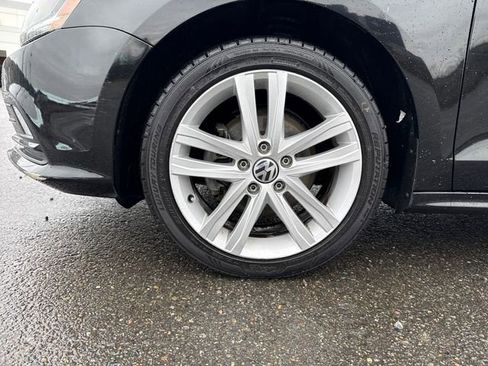 Used 2018 Volkswagen Jetta Sport image 30