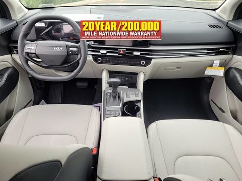 New 2026 Kia Sportage EX w/ EX Panorama Roof Package FWD image 7