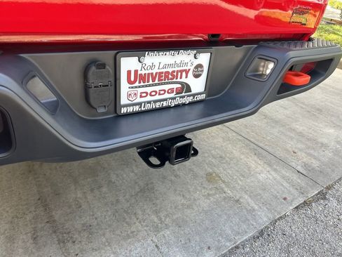 Used 2022 Jeep Gladiator Mojave w/ Trailer Tow Package image 19