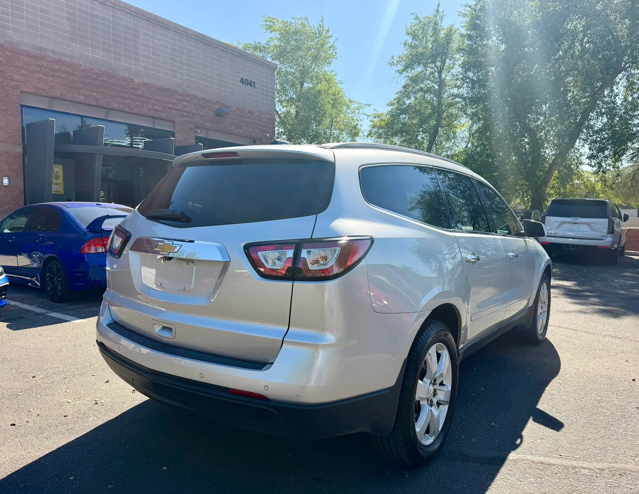 Used 2016 Chevrolet Traverse LT w/ Style and Technology Package AWD/4WD image 5