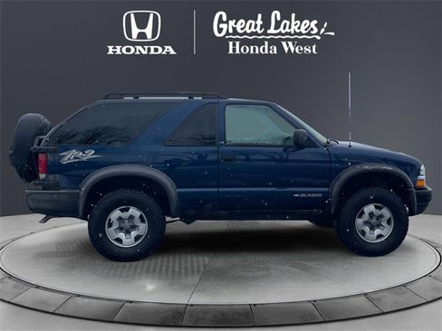 Used 2002 Chevrolet Blazer LS w/ Preferred Equipment Group image 6