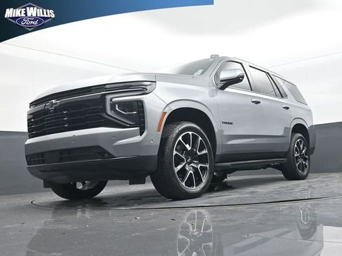 Used 2025 Chevrolet Tahoe RST w/ Comfort Package image 19