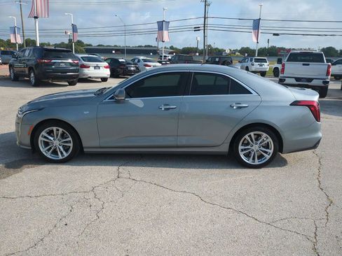 Used 2024 Cadillac CT4 Luxury w/ Cold Weather Package RWD image 5