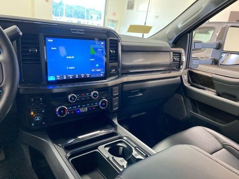 Certified 2026 Ford F250 Lariat w/ Tremor Off-Road Package AWD/4WD image 11