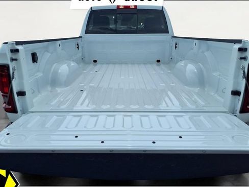 New 2026 RAM 2500 Tradesman AWD/4WD image 5