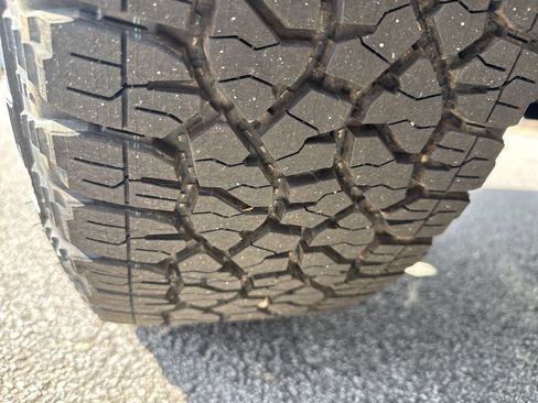 New 2026 GMC Sierra 2500 AT4 w/ AT4 Premium Plus Package image 12