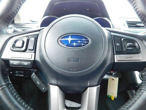 Used 2017 Subaru Legacy 2.5i Premium image 13