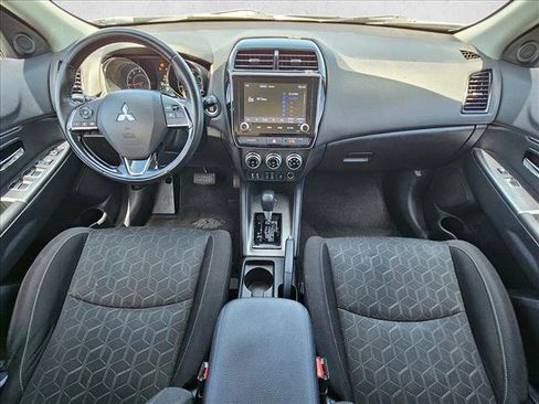 Used 2021 Mitsubishi Outlander Sport SE FWD image 16