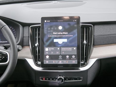 New 2026 Volvo XC90 B6 Core image 26