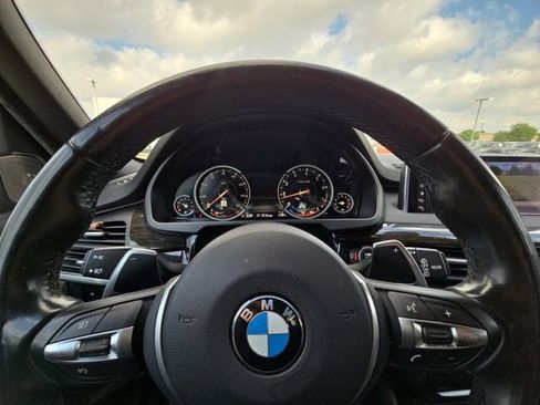 Used 2018 BMW X5 xDrive50i w/ M Sport Package AWD/4WD image 25