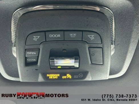 Used 2025 Toyota Crown Signia image 16