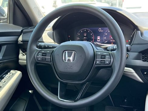 Used 2023 Honda Accord EX image 23