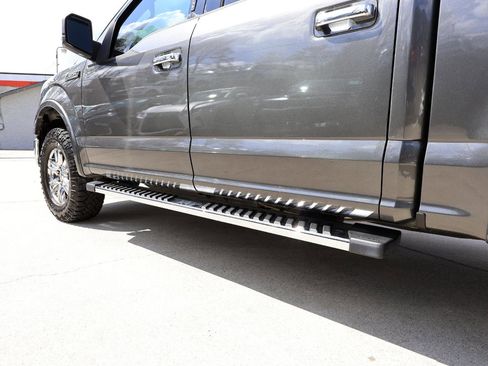 Used 2016 Ford F150 Lariat w/ Equipment Group 502A Luxury image 33