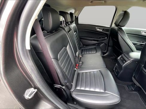 Used 2020 Ford Edge SEL FWD image 26