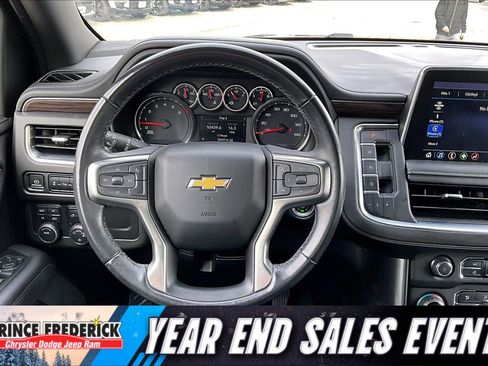 Used 2021 Chevrolet Suburban LT image 5