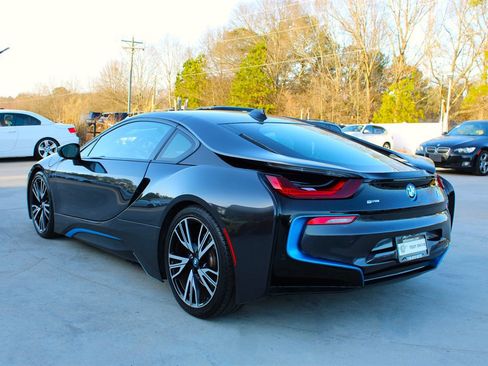 Used 2015 BMW i8 image 7