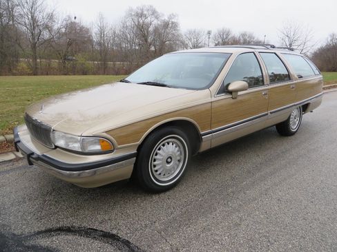 Used 1994 Buick Roadmaster Estate image 1