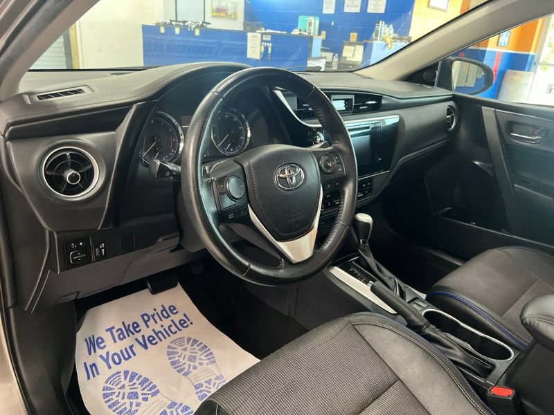 Used 2019 Toyota Corolla SE FWD image 18