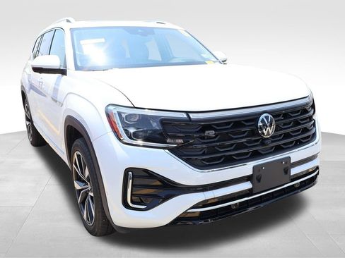 Used 2024 Volkswagen Atlas SEL Premium R-Line AWD/4WD image 8