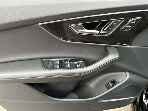 Used 2023 Audi Q7 3.0T Premium Plus image 16