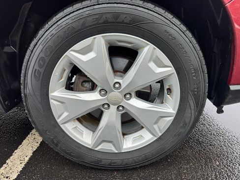 Used 2016 Subaru Forester 2.5i Premium w/ All-Weather Package image 12