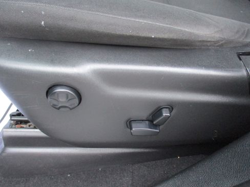 Used 2020 Dodge Durango SXT image 17