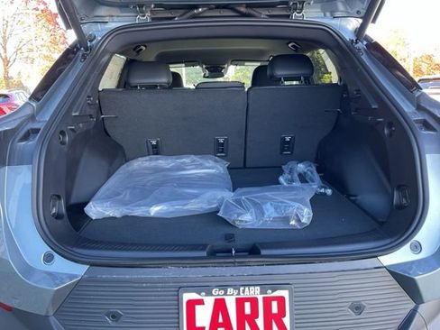 New 2026 Chevrolet Equinox EV LT image 13