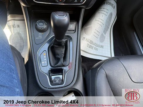 Used 2019 Jeep Cherokee Limited AWD/4WD image 17