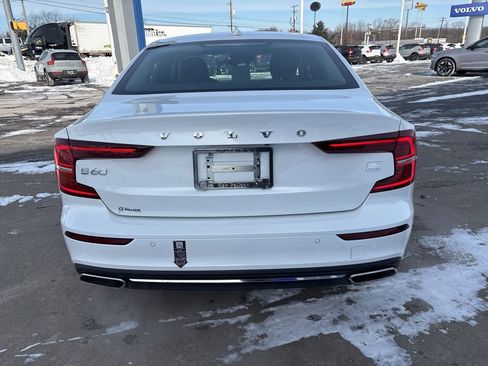 Certified 2022 Volvo S60 T8 Inscription image 7