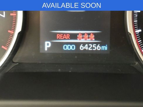 Used 2022 Toyota RAV4 LE image 18