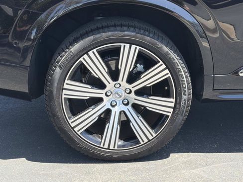Certified 2024 Volvo XC90 T8 Plus w/ Protection Package Premier AWD/4WD image 28