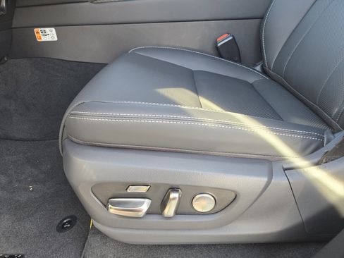 New 2026 Lexus LX 700h Luxury w/ Appearance Package image 17