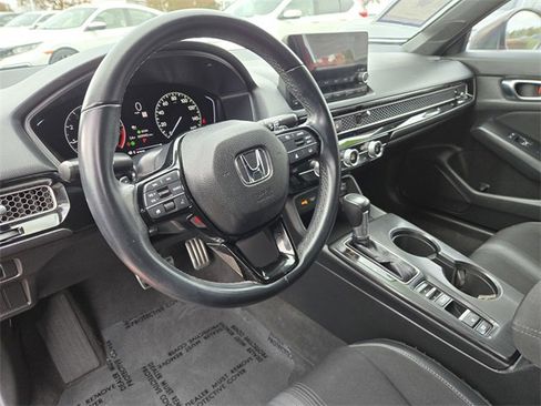 Used 2022 Honda Civic Sport image 12