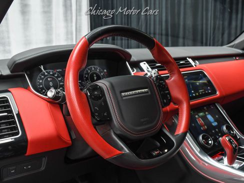 Used 2022 Land Rover Range Rover Sport SVR image 9