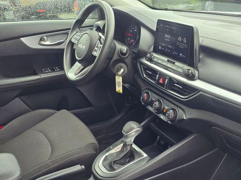 Used 2022 Kia Forte Sedan image 30