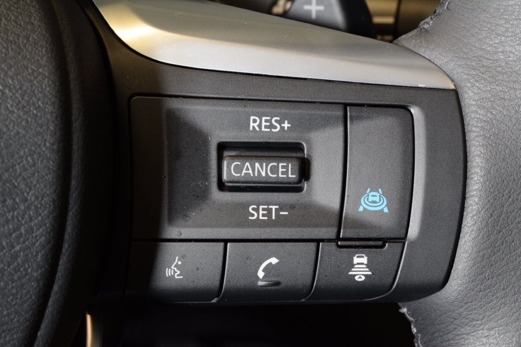 Certified 2027 INFINITI QX60 Luxe w/ Cargo Package AWD/4WD image 19