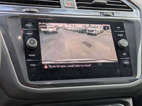 Used 2024 Volkswagen Tiguan S image 18