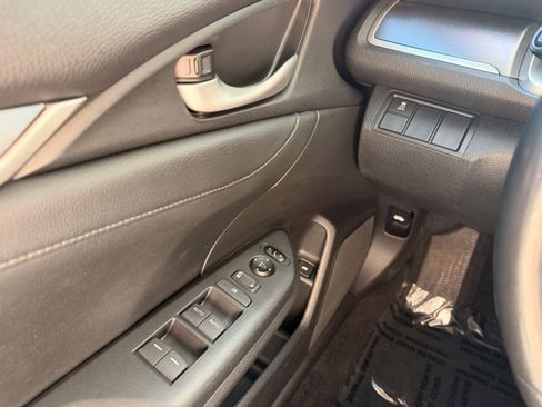 Certified 2017 Honda Civic EX-L image 21