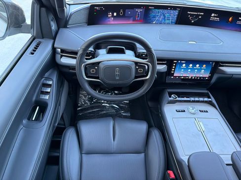 New 2026 Lincoln Navigator L Reserve w/ Jet Appearance Package AWD/4WD image 23