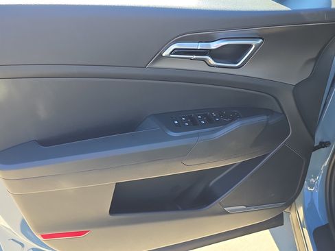 New 2026 Kia Sportage S image 19
