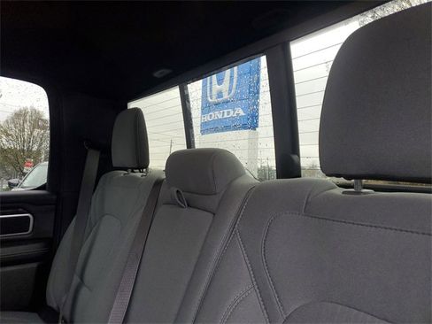 Used 2023 RAM 1500 Big Horn w/ Trailer Tow Group image 9