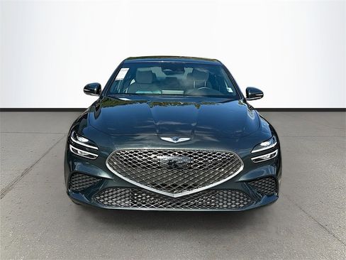 Used 2023 Genesis G70 2.0T image 2
