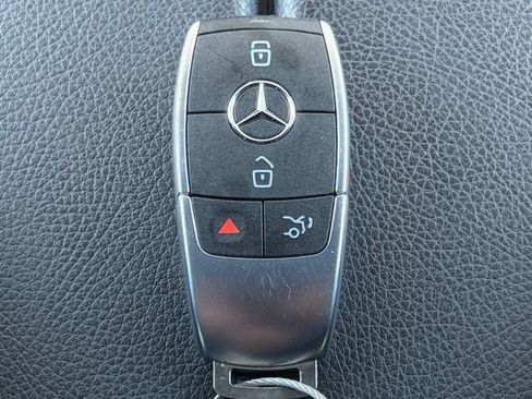 Used 2026 Mercedes-Benz GLE 350 4MATIC image 22
